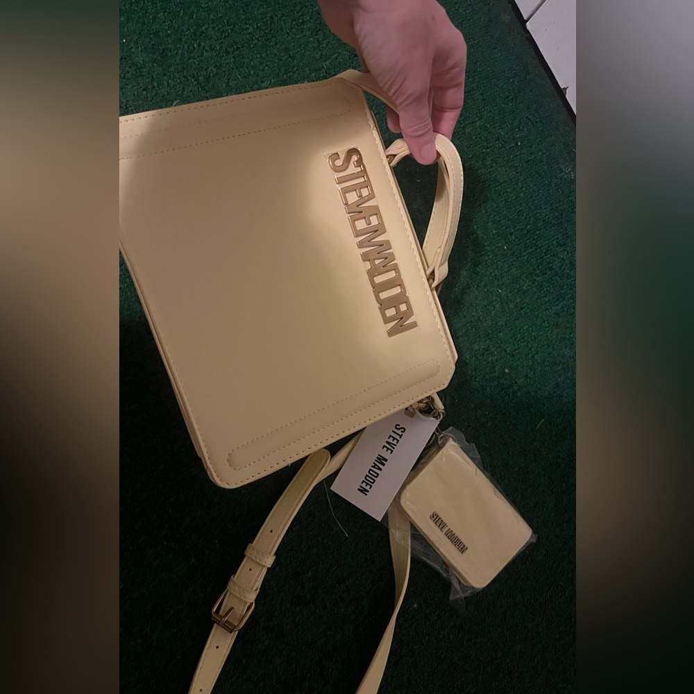 Brand new Steve Madden bevlynn pale yellow satchel